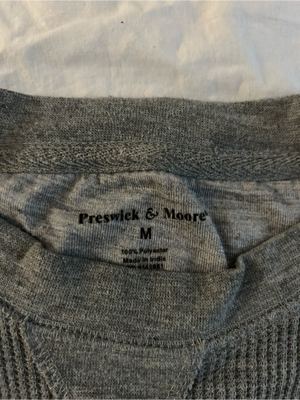Preswick & Moore Heather Gray Ribbed Crew Sweatshirt - Picture 4 of 13